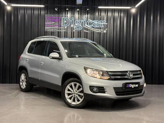 VOLKSWAGEN TIGUAN 2.0 TSI 16V TURBO GASOLINA 4P TIPTRONIC VOLKSWAGEN TIGUAN 2.0 TSI 16V TURBO GASOLINA 4P TIPTRONIC
